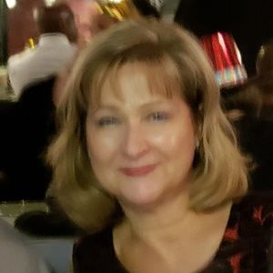 Meet your Posher, Ronnah